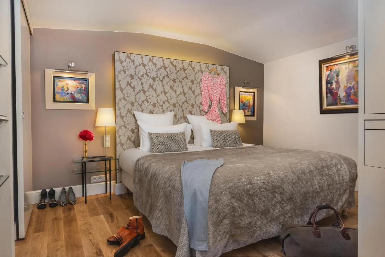 Hotel Cambon Paris